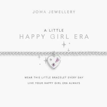 Joma Jewellery bracelet with heart-shaped charm on a white background