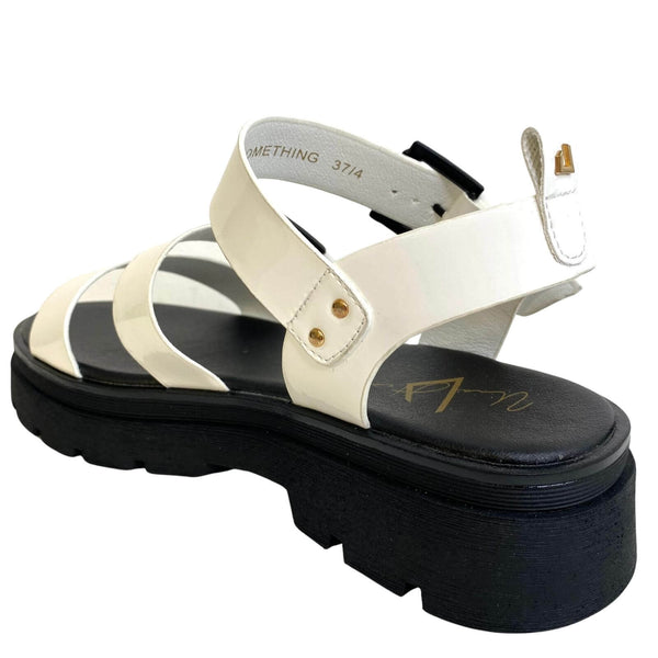 una healy chunky sandals