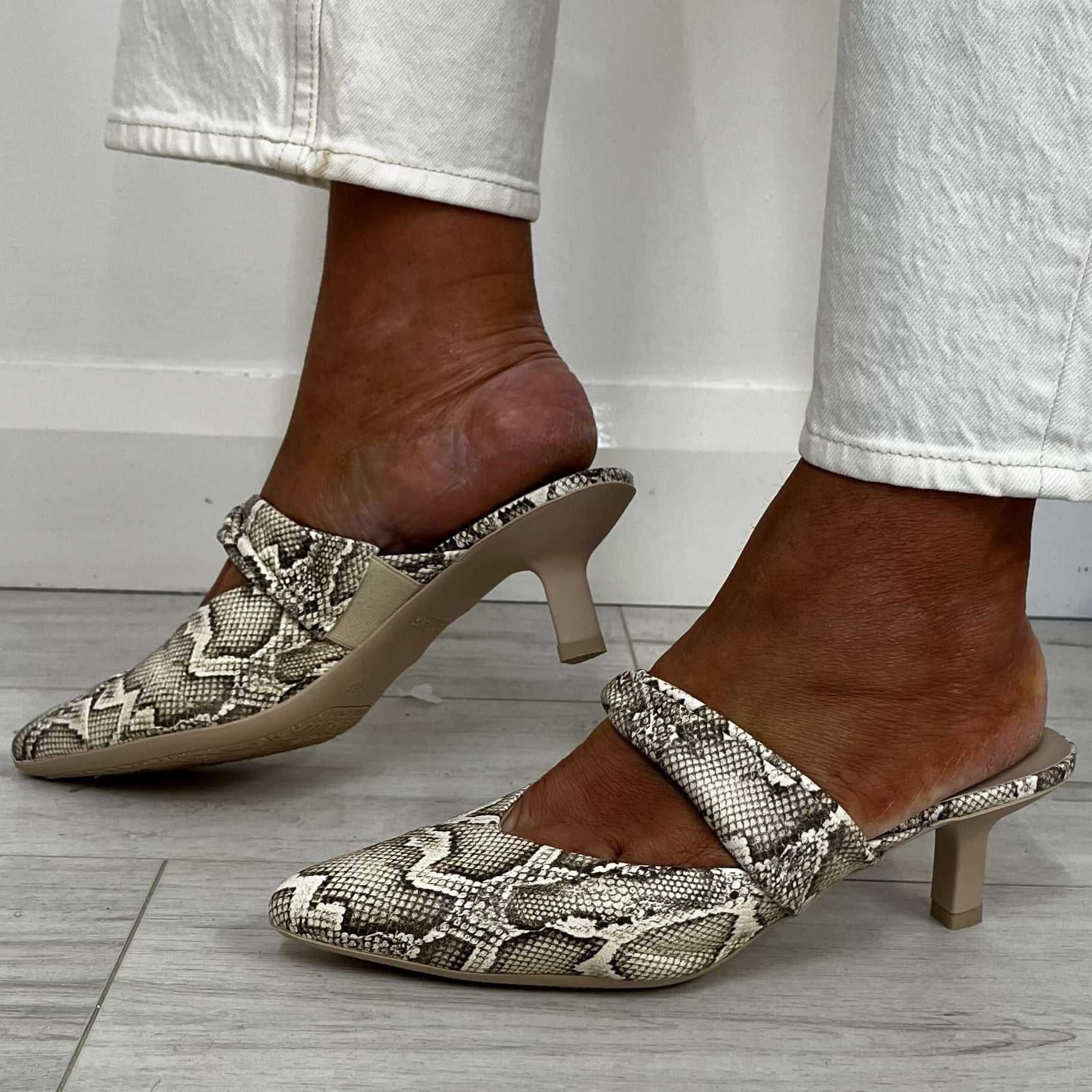 Buy Wonders Shoes Online | Discover Women's Footwear at Bejeweled at ...