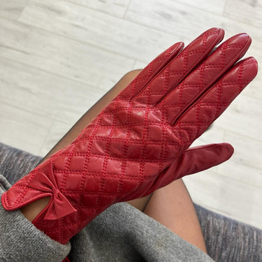 Ladies Leather Quilted Gloves - Red