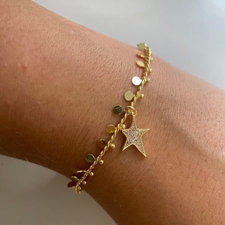 Angela D'Arcy Gold Star Dainty Bracelet