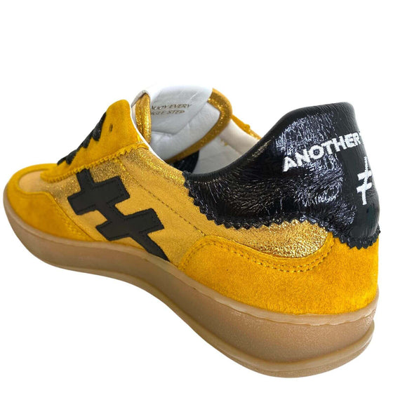 another-trend-mustard-black-sneakers