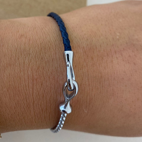 bartlett-gents-navy-leather-silver-chain-hook-bracelet