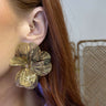 bejeweled-at-soul-gold-flower-stud-earrings