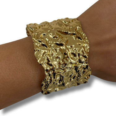 bejeweled-at-soul-gold-hammered-cuff