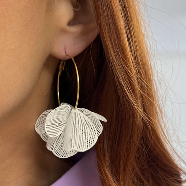 bejeweled-at-soul-gold-hoop-white-flower-earrings