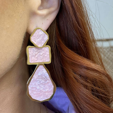 bejeweled-at-soul-gold-large-shapes-drop-earrings-pink