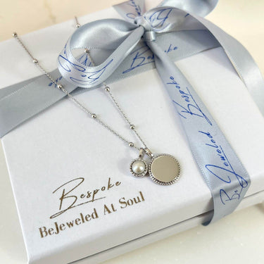 bejeweled-bespoke-silver-bridal-pearl-pendant-disc-chain