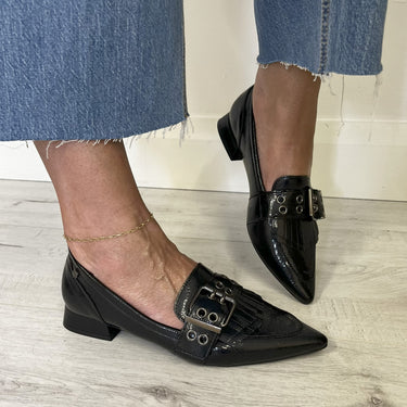 ladies black patent pump shoes