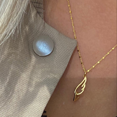 chlobo-soul-glow-intelrocking-heart-angel-wing-necklace-gold