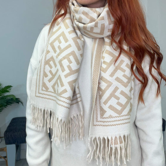 efie-scarf-beige-cream