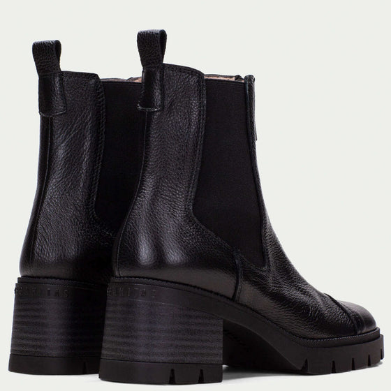 Hispanitas Black Leather Chunky Chelsea Boots