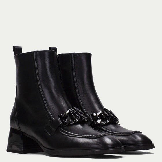 Hispanitas Black Leather Slim Line Dressy Boots