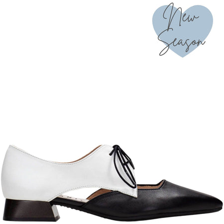 Hispanitas Black & White Leather Lace Up Shoes