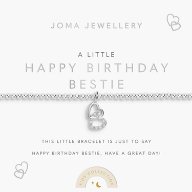 Joma Jewellery bracelet with heart-shaped pendant on a white background