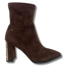 kate-aplpeby-pointed-toe-brown-suede-boots