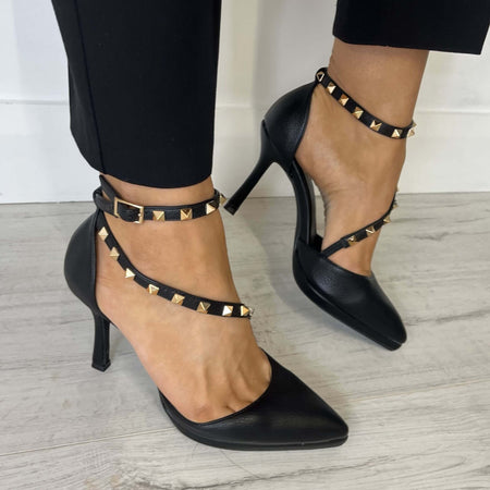 Menbur Black Studded Crossover Strap Shoe