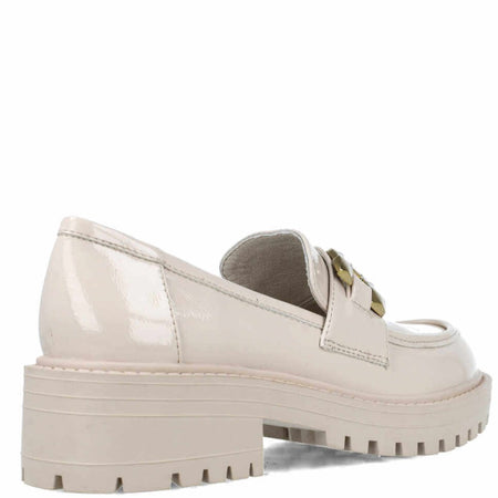 Menbur Cream Patent Slip On Loafers
