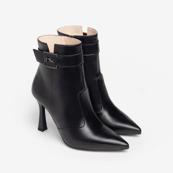 NeroGiardini Black Leather Pointed Toe High Heel Boots