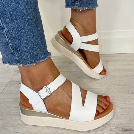 Oh My Sandals Small Wedge Leather Sandals - White