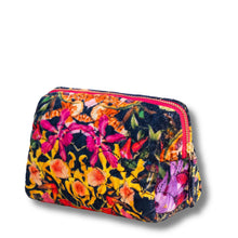 powder-botanical-kaleidoscope-quilted-velvet-small-wash-bag
