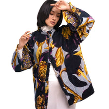 powder-hellebore-velvet-boxy-jacket