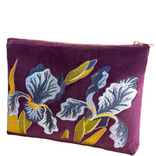 powder-iris-velvet-pouch-large
