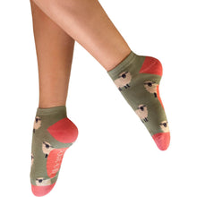powder-sheep-trainer-socks-ladies
