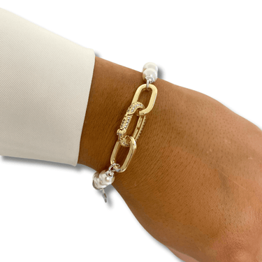 rebecca-diva-gold-oval-closure-pearl-chain-bracelet