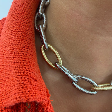 rebecca-diva-two-tone-diamond-cut-gold-textured-oval-link-necklace