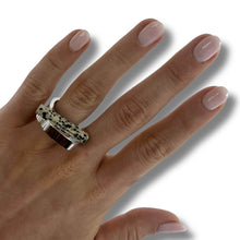 rebecca-kendra-silver-speckle-statement-ring