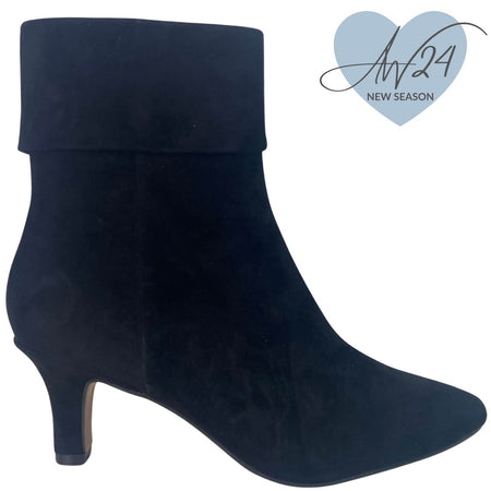 Regarde Le Ciel Nita Black Suede Kitten Heel Boots