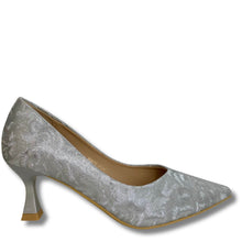 ladies occasion pointed toe silver shoes