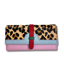 soruka-half-moon-leather-purse-leopard-pale-blue