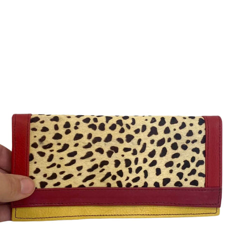 Soruka Island Leather Purse - Giraffe Ruby Red