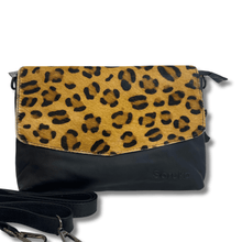 soruka-lissandra-large-leather-crossbody-bag-black