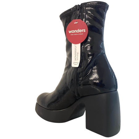 Wonders Black High Patent Chunky Boots