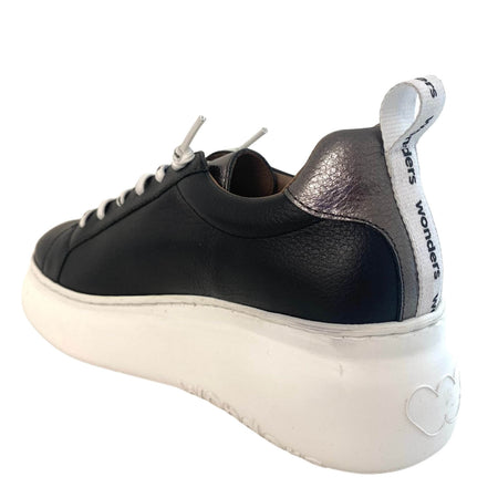 Wonders Black Leather Brand Lace Sneakers