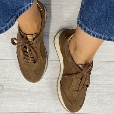 wonders-brown-suede-slim-line-retro-sneakers-ss26
