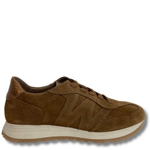 wonders-brown-suede-slim-line-retro-sneakers