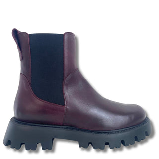 wonders-burgundy-leather-chunky-flat-boots_1