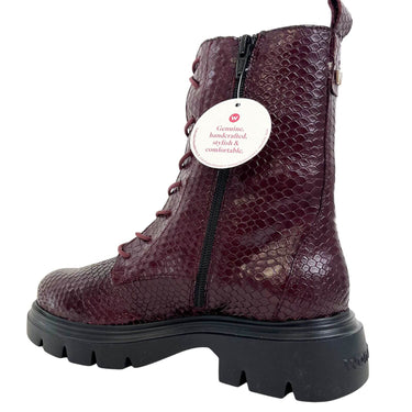 wonders-burgundy-leather-lace-up-boots