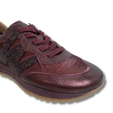 wonders-burgundy-leather-slim-line-retro-sneakers