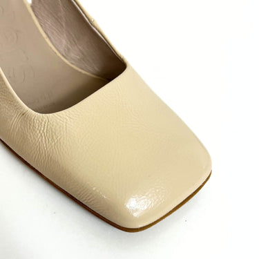 wonders-cream-square-toe-sling-back-loafer