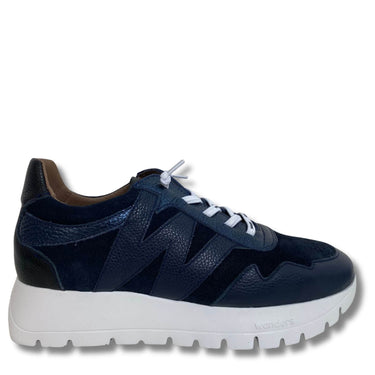 wonders-navy-sporty-white-sole-sneakers