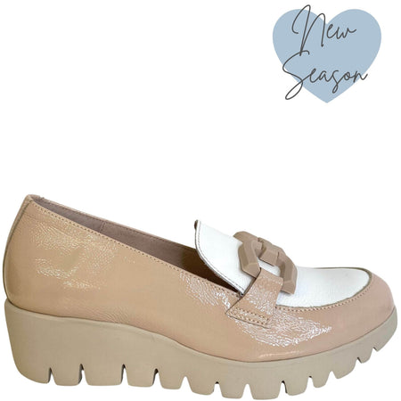 Wonders Nude & White Patent Leather Wedged Sole Shoes