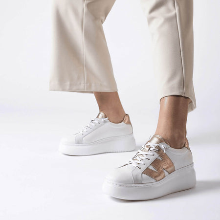 Wonders Off White & Rose Gold Leather Brand Lace Sneakers