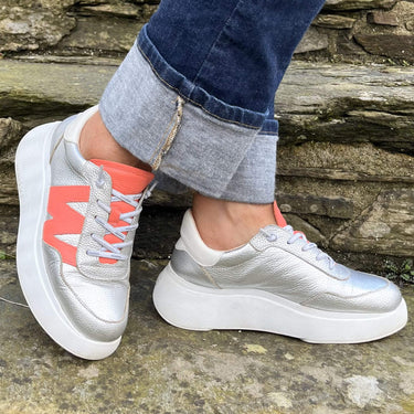 wonders-silver-coral-leather-sneakers