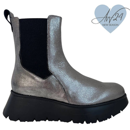 Wonders Silver Leather Elevated Sole Boots