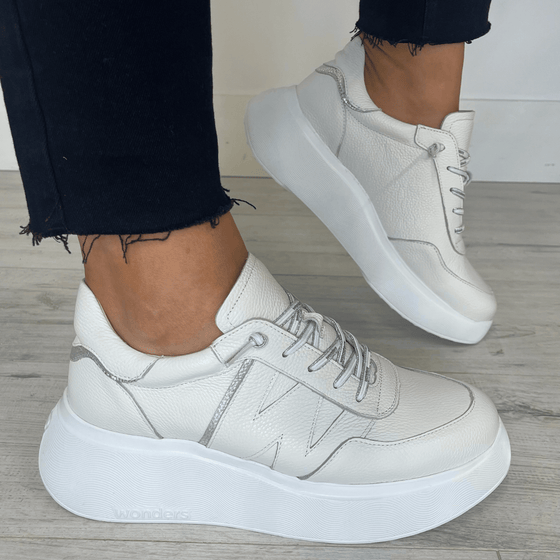 wonders-white-leather-elastic-laces-sporty-sneakers